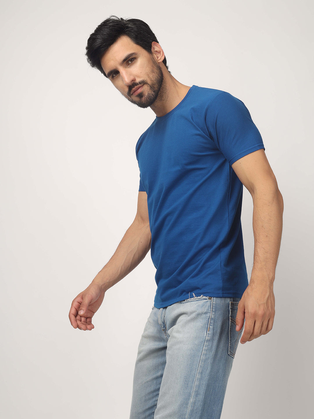 Greylongg Plain Round Neck T-Shirt.