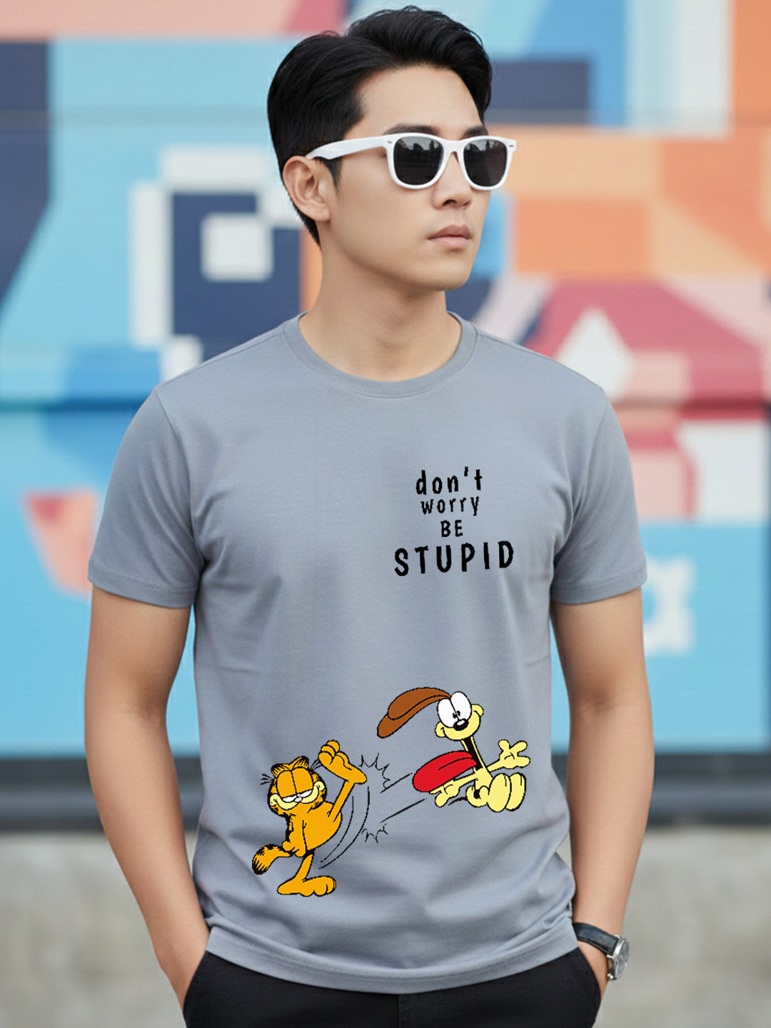 Greylongg Round Neck Garfield Design Printed T-Shirt.